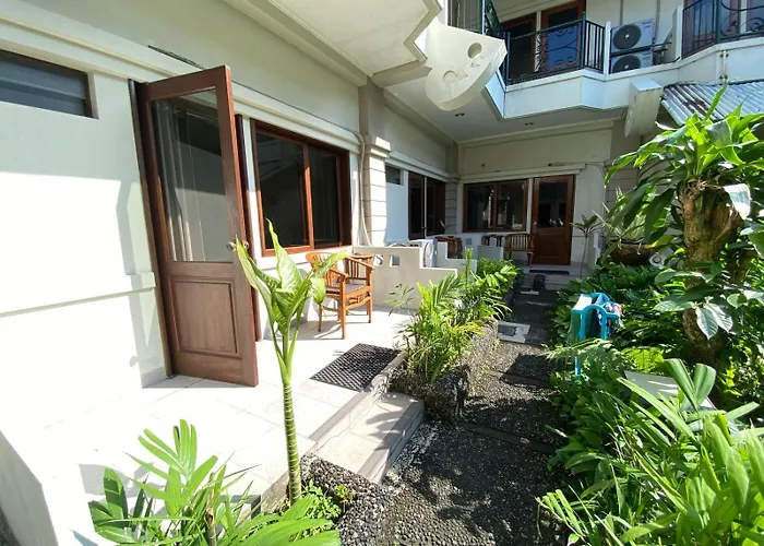 Hotel Winotosastro Garden Yogyakarta